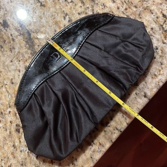 Dior perfume zipper pouch - Picture 13 of 16